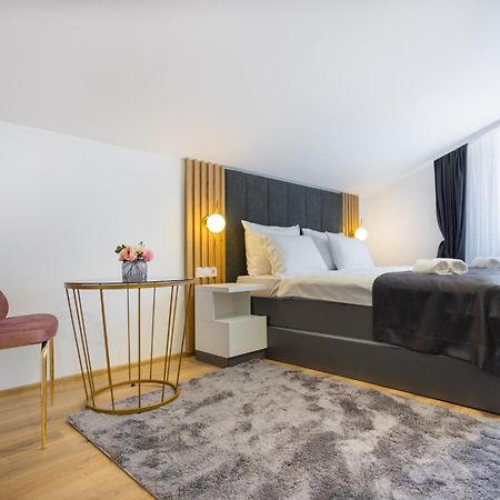 Апартаменты Happy House Old Town Luxury Сараево Экстерьер фото